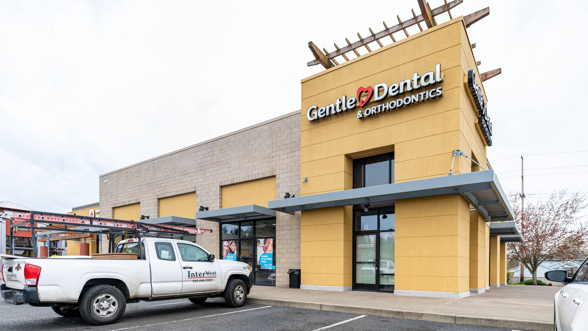 🦷 Expert Dental Care for the Whole Family | Wood Village, OR